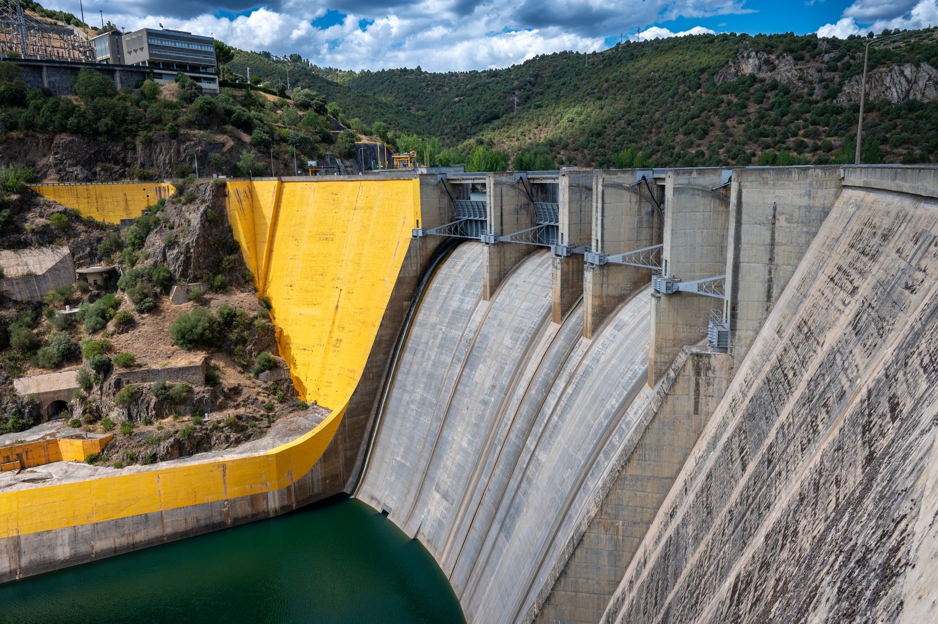 man jumps into dam
