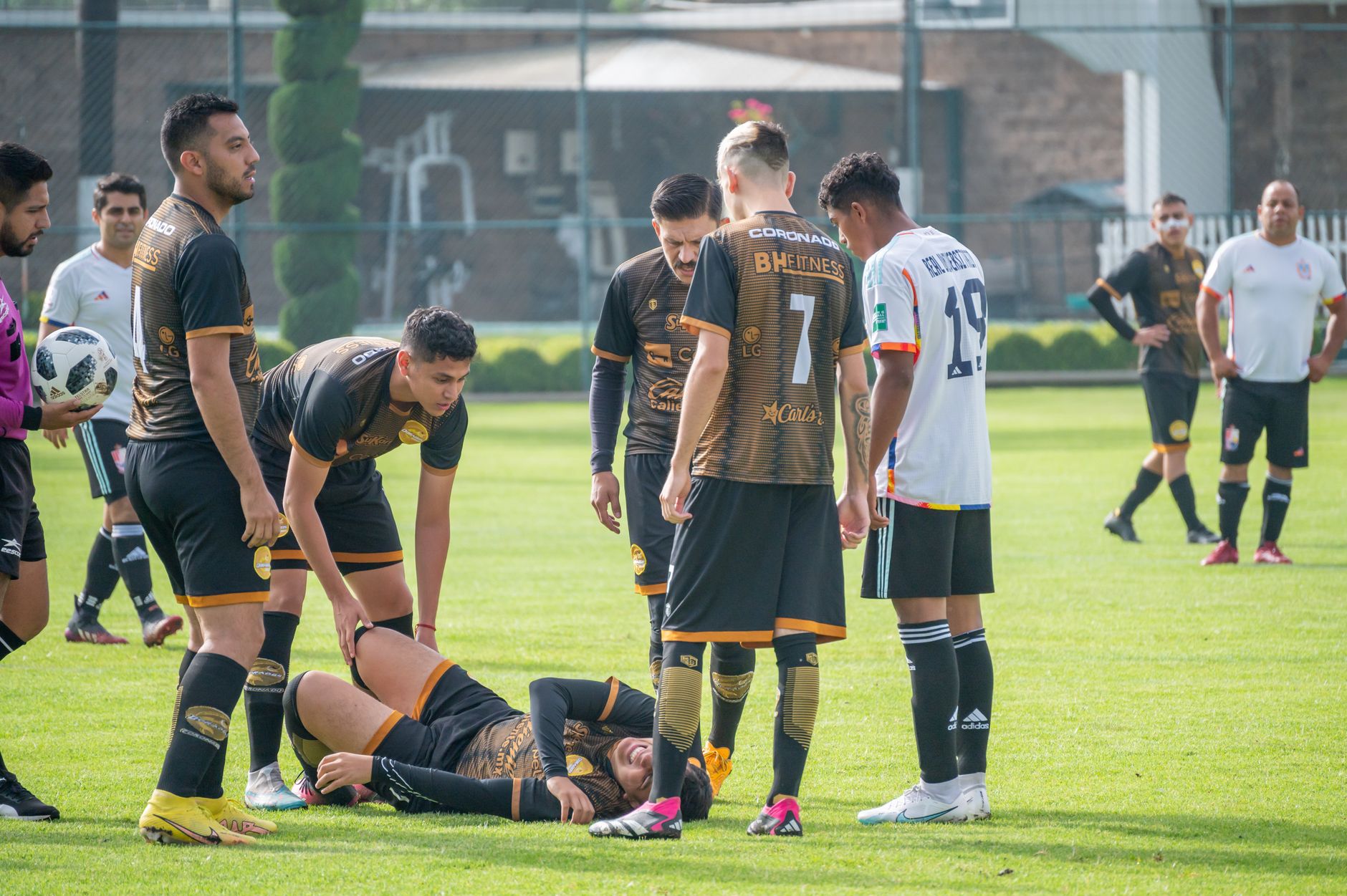 Mamdani team controversy